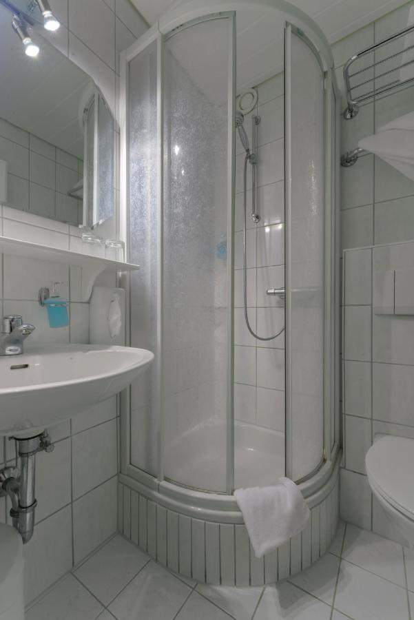 Hotel "Malerwinkel" Gmbh Seeon Seebruck Ruang foto